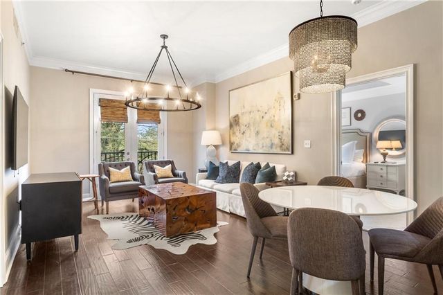 2277 Peachtree Road NE 402, Atlanta, GA 30309