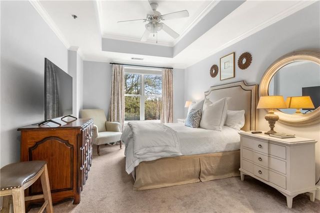 2277 Peachtree Road NE 402, Atlanta, GA 30309