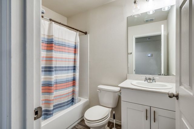 4613 Benham Drive, Fort Worth, TX 76036