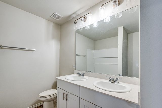 4613 Benham Drive, Fort Worth, TX 76036