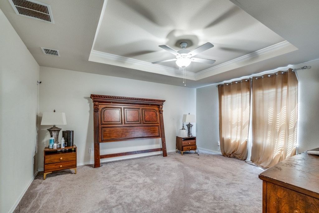 4613 Benham Drive, Fort Worth, TX 76036