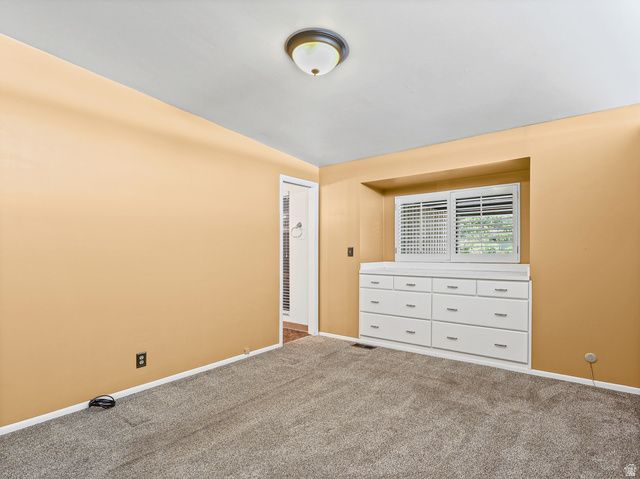 4547 S TANGLEWOOD DR, Holladay, UT 84117