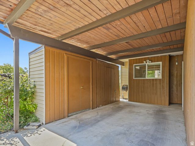 4547 S TANGLEWOOD DR, Holladay, UT 84117