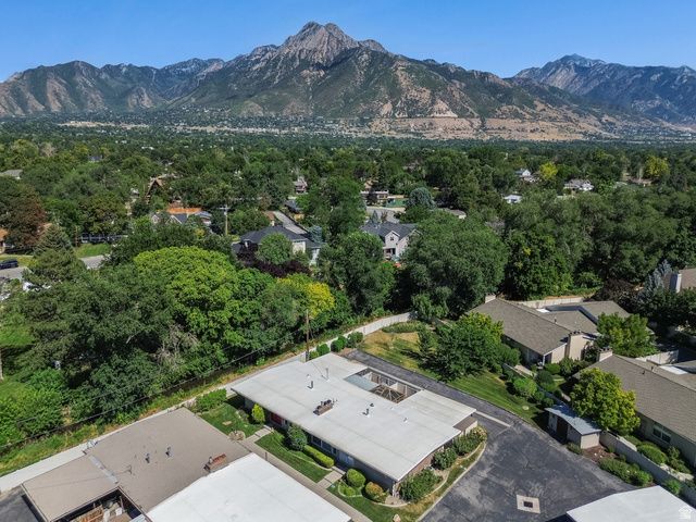 4547 S TANGLEWOOD DR, Holladay, UT 84117