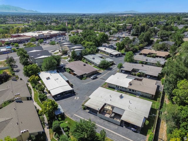 4547 S TANGLEWOOD DR, Holladay, UT 84117