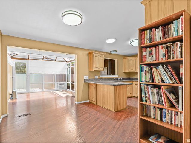 4547 S TANGLEWOOD DR, Holladay, UT 84117