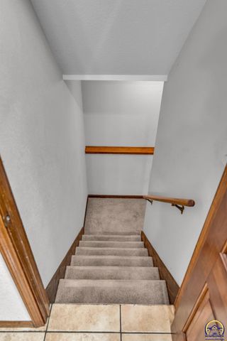 5337 SW Chelsea CT, Topeka, KS 66604