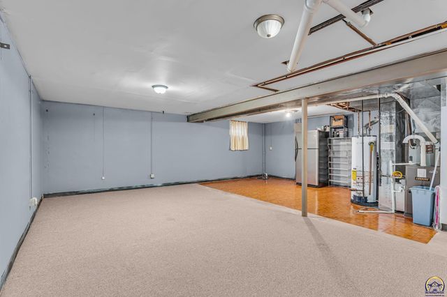 5337 SW Chelsea CT, Topeka, KS 66604