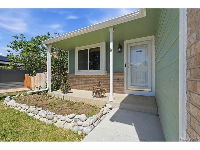 4924 S Dunkirk Way, Centennial, CO 80015