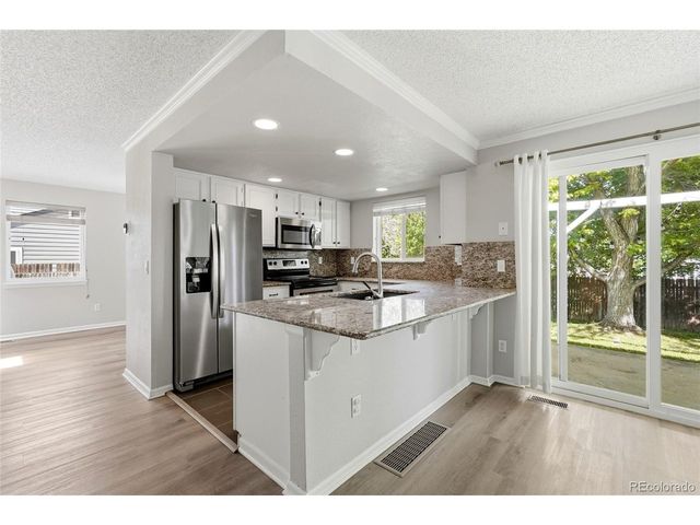 4924 S Dunkirk Way, Centennial, CO 80015