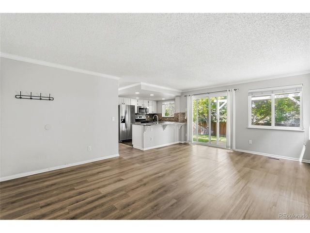 4924 S Dunkirk Way, Centennial, CO 80015