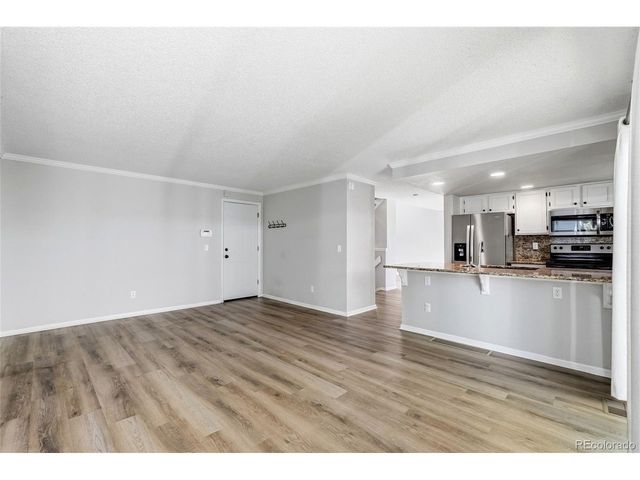 4924 S Dunkirk Way, Centennial, CO 80015