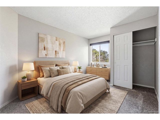 4924 S Dunkirk Way, Centennial, CO 80015