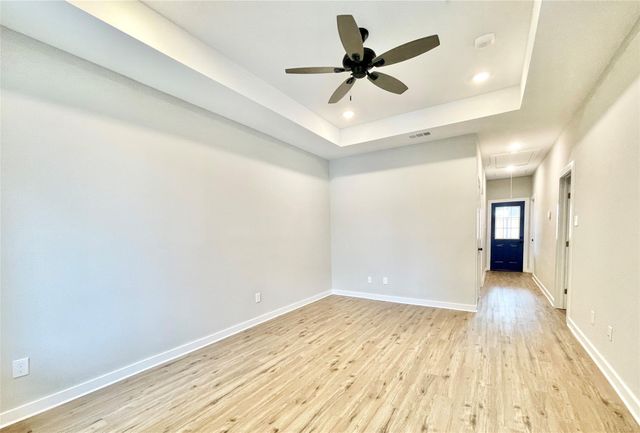 10317 Lake Road 4A, Houston, TX 77070