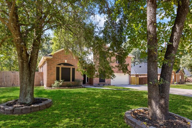 711 Shadberry Drive, Magnolia, TX 77354