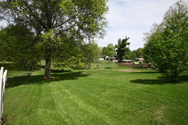 886 Independence Station Road, Independence, KY 41051