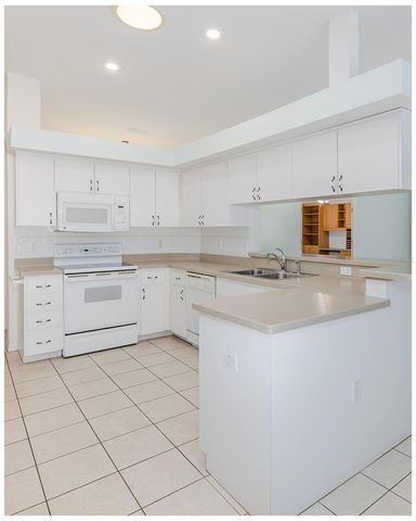 5436 CHAMPIONSHIP CUP LANE, Spring Hill, FL 34609