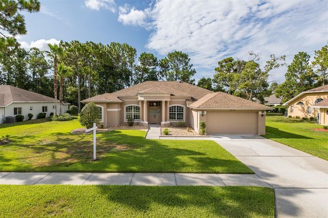 5436 CHAMPIONSHIP CUP LANE, Spring Hill, FL 34609