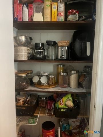 606 Schwab Street, Yoakum, TX 77995