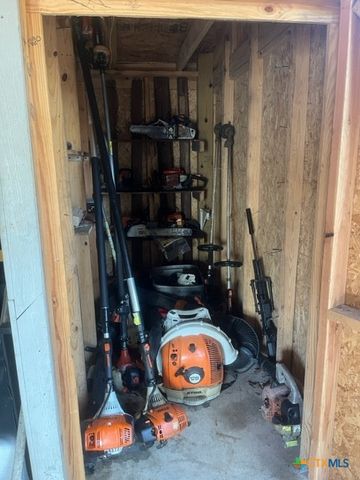 606 Schwab Street, Yoakum, TX 77995