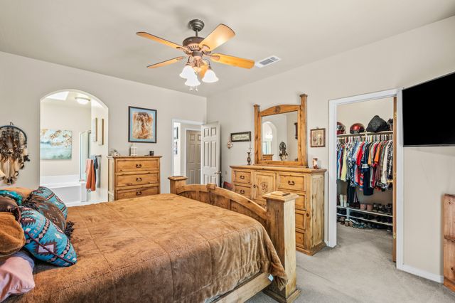 7001 Valentine Loop, Santa Fe, NM 87507