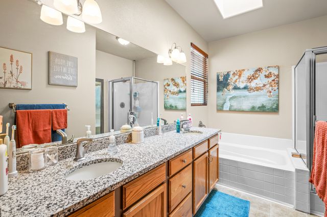 7001 Valentine Loop, Santa Fe, NM 87507