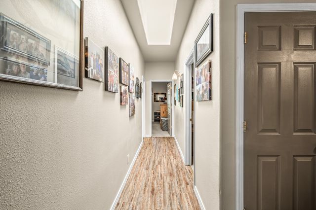 7001 Valentine Loop, Santa Fe, NM 87507