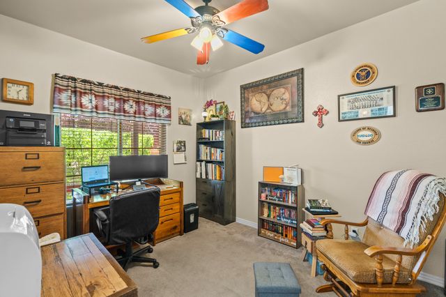 7001 Valentine Loop, Santa Fe, NM 87507
