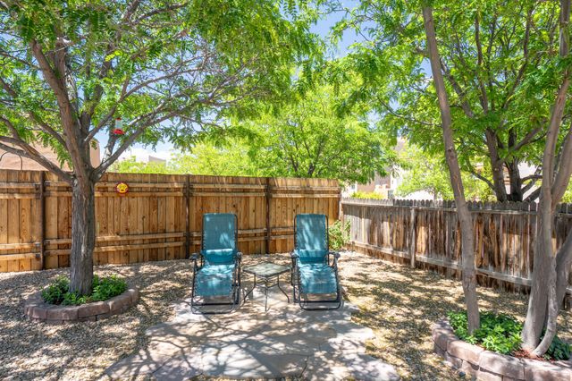 7001 Valentine Loop, Santa Fe, NM 87507