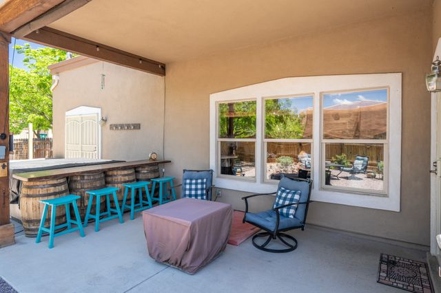 7001 Valentine Loop, Santa Fe, NM 87507