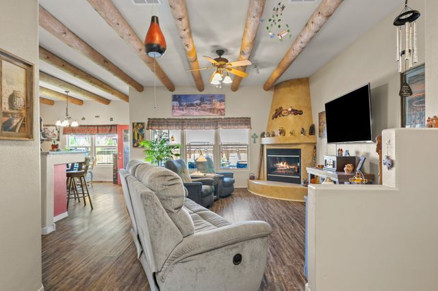 7001 Valentine Loop, Santa Fe, NM 87507