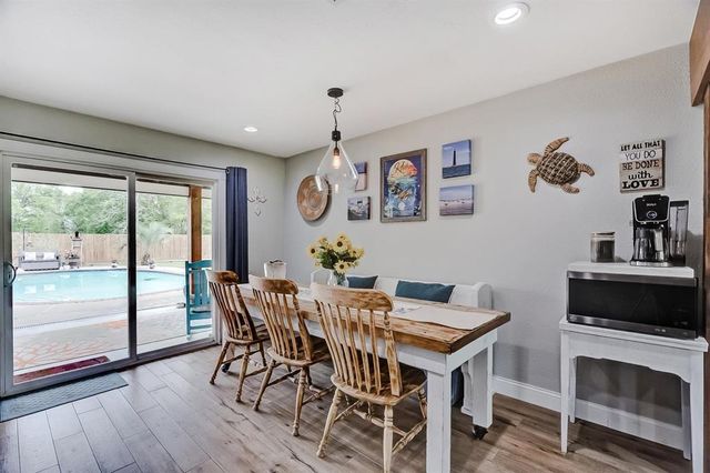 2363 Twin Oaks, Orange, TX 77630