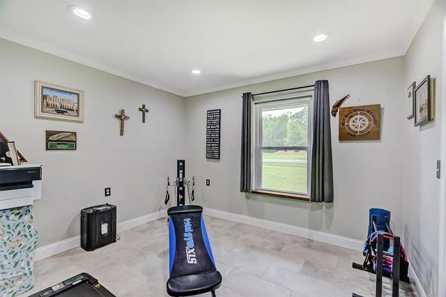 2363 Twin Oaks, Orange, TX 77630