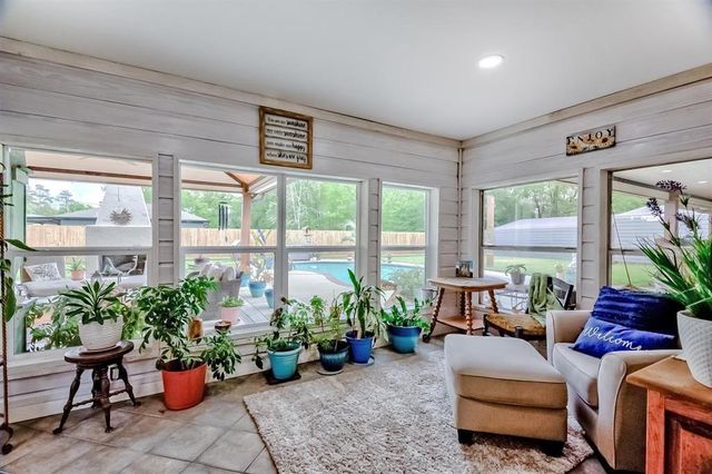 2363 Twin Oaks, Orange, TX 77630