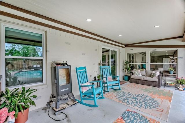 2363 Twin Oaks, Orange, TX 77630