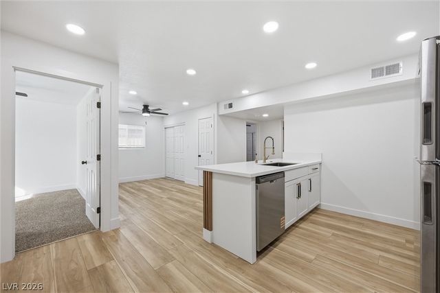 488 Albert Avenue, Las Vegas, NV 89119