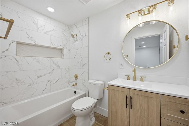 488 Albert Avenue, Las Vegas, NV 89119