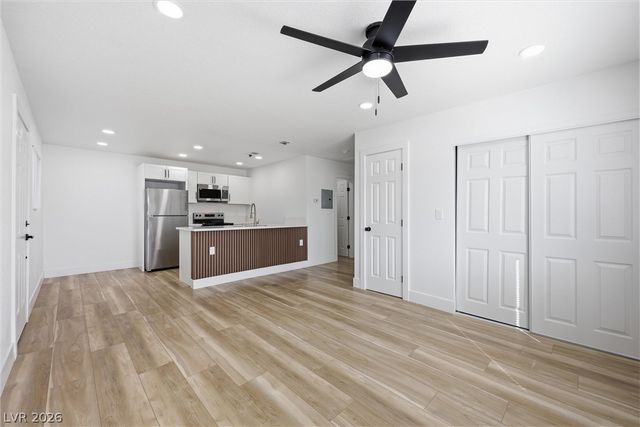 488 Albert Avenue, Las Vegas, NV 89119