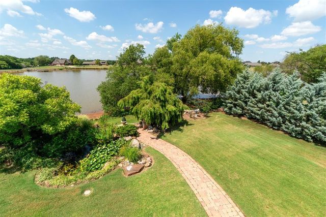 2720 Long Lake Place, Norman, OK 73026