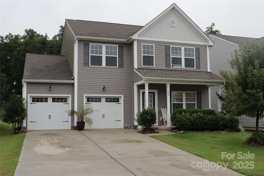 108 Fairfield Drive, Troutman, NC 28166
