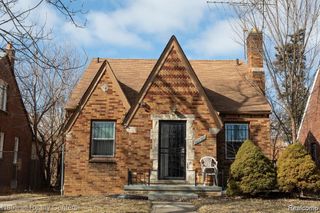 16827 Harlow Street, Detroit, MI 48235