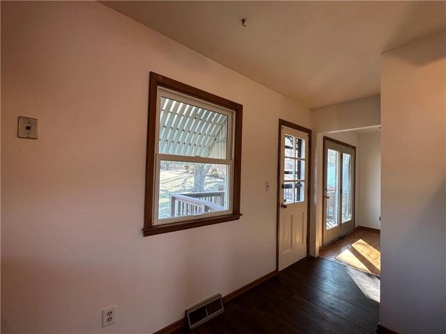 2511 S Evanston Avenue, Independence, MO 64052