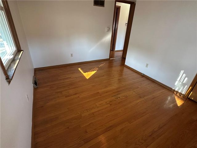 2511 S Evanston Avenue, Independence, MO 64052