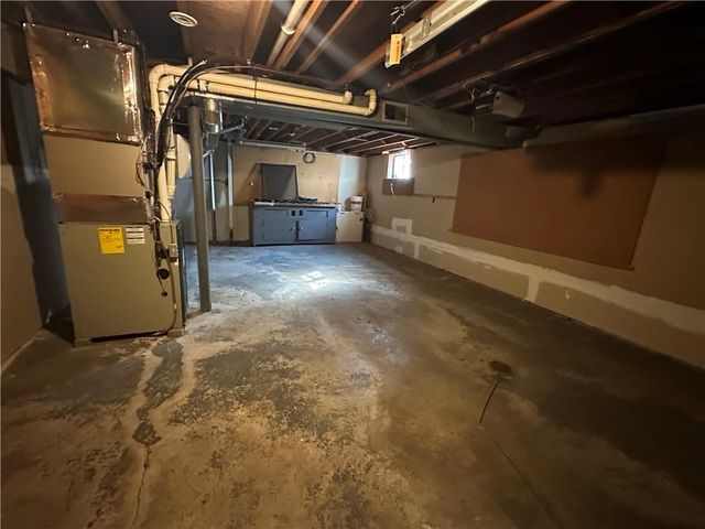 2511 S Evanston Avenue, Independence, MO 64052