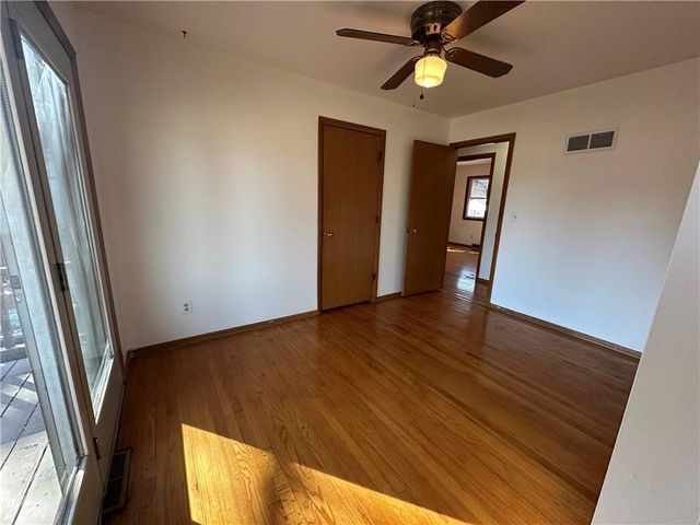 2511 S Evanston Avenue, Independence, MO 64052