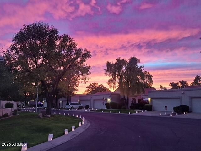 18804 N 95TH Avenue, Peoria, AZ 85382