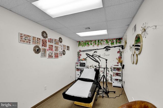 3534 KUTZTOWN RD, Reading, PA 19605