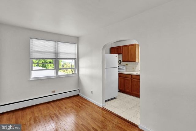 3534 KUTZTOWN RD, Reading, PA 19605