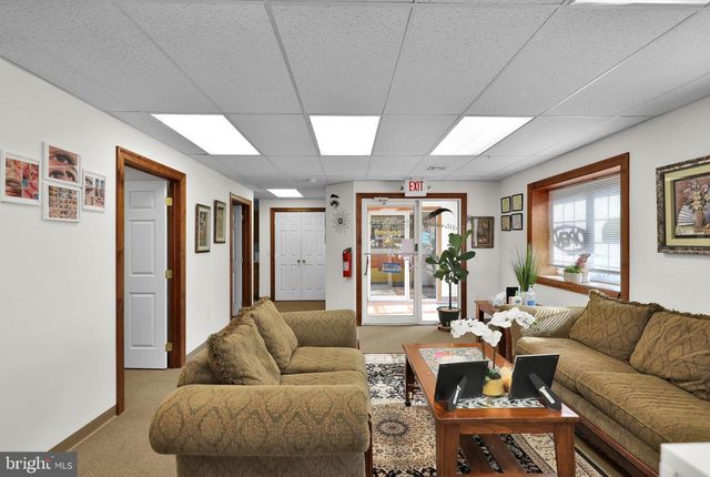 3534 KUTZTOWN RD, Reading, PA 19605