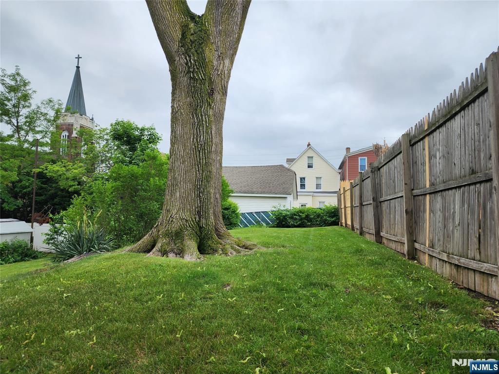 105 Summit Avenue, Garfield, NJ 07026